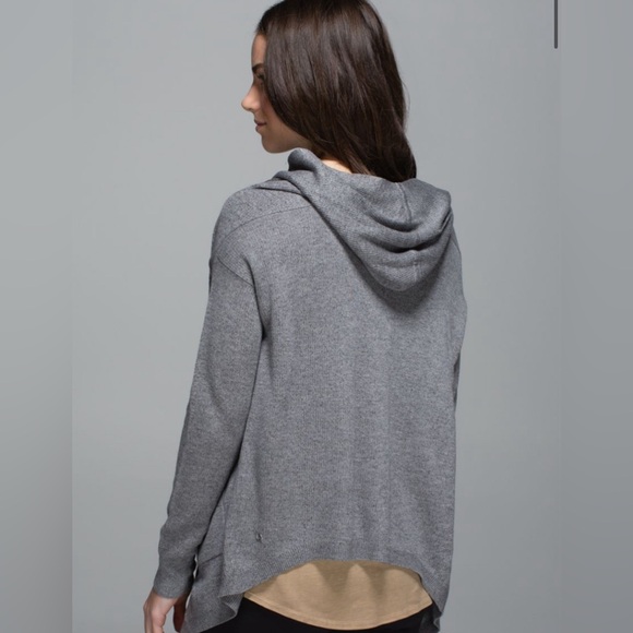 Lululemon Cabin Yogi Wrap Reversible Ribbed Cardigan - Picture 3 of 14